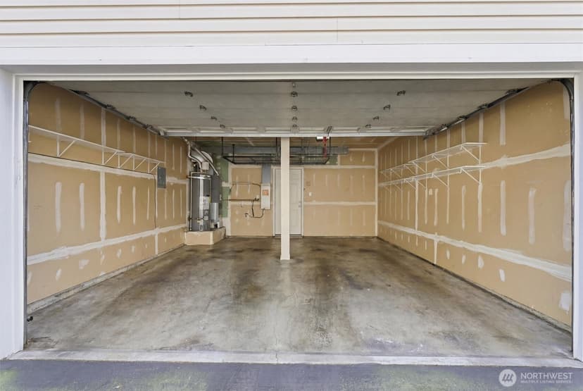 Property photo for 5705 200th Street SW #D, Lynnwood photo 2