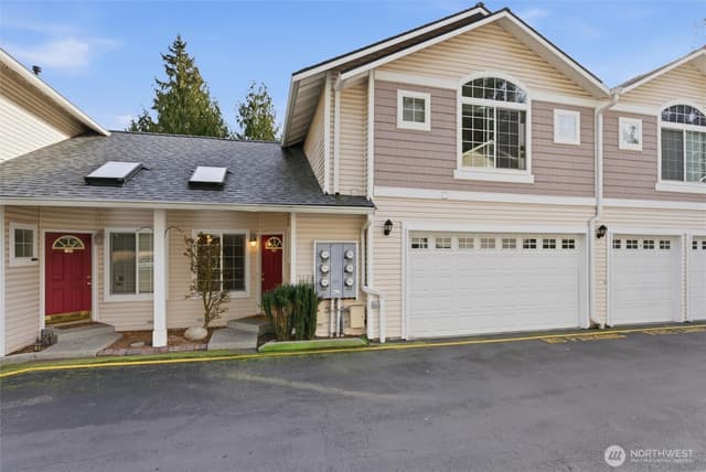 Property photo for 5705 200th Street SW #D, Lynnwood
