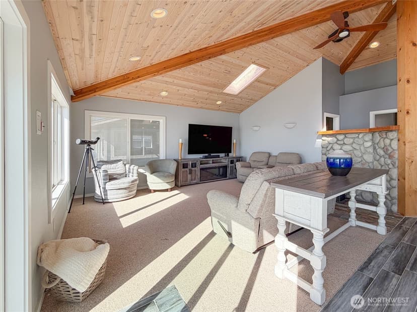 Property photo for 26 H South Beach Drive, Hat Island photo 17