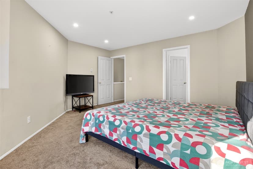 Property photo for 6615 S 239th Place #R109, Kent photo 31