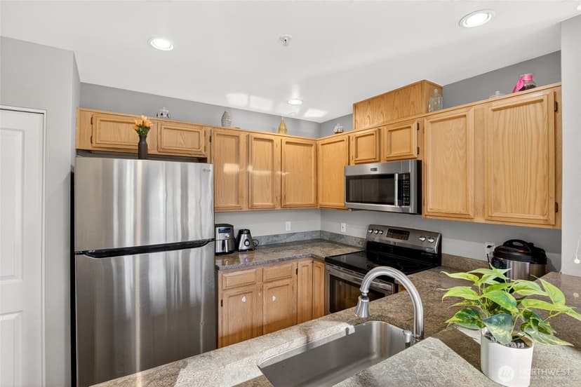 Property photo for 6615 S 239th Place #R109, Kent photo 20