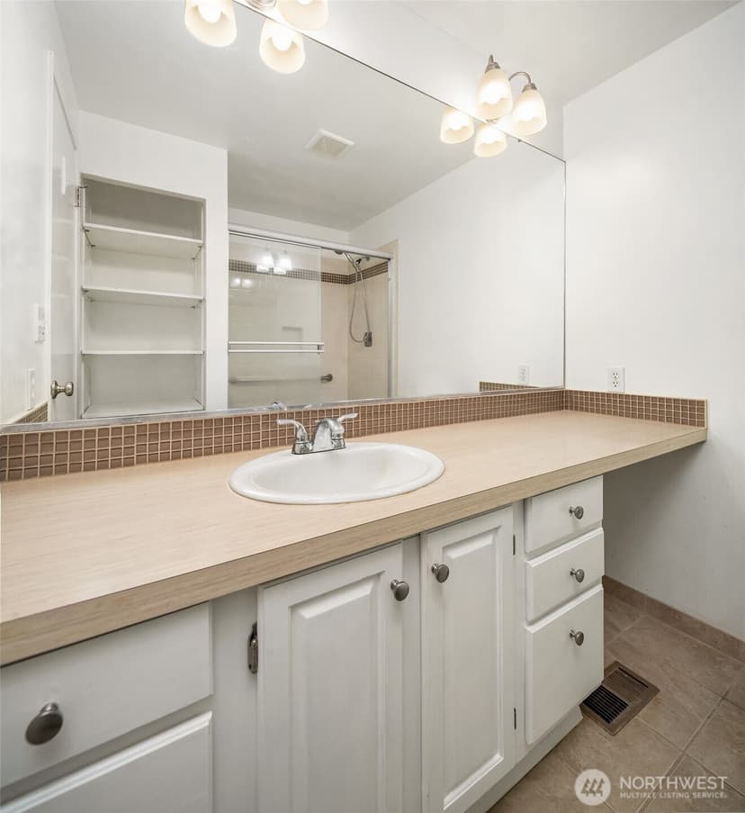 Property photo for 14023 52nd Avenue NW, Gig Harbor photo 16
