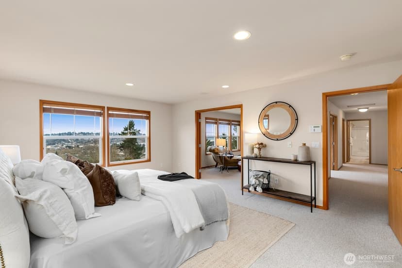 Property photo for 2100 SE 2nd Place, Renton photo 17