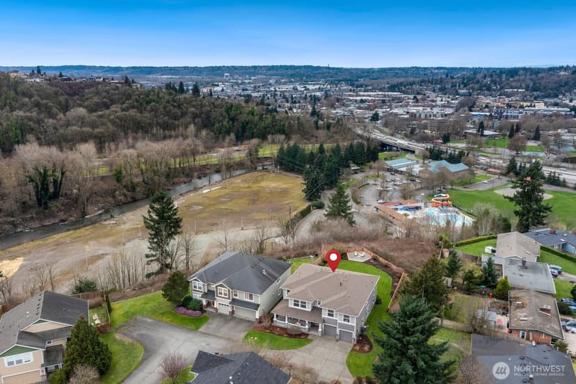 Property photo for 2100 SE 2nd Place, Renton photo 39