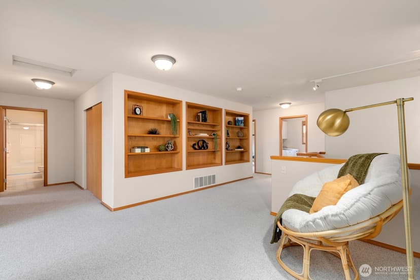 Property photo for 2100 SE 2nd Place, Renton photo 22