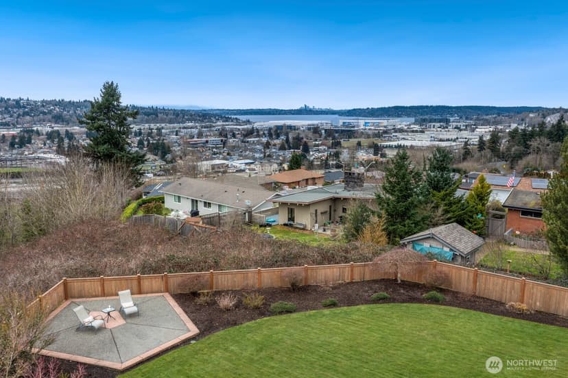 Property photo for 2100 SE 2nd Place, Renton photo 35