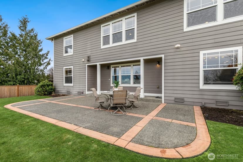 Property photo for 2100 SE 2nd Place, Renton photo 31