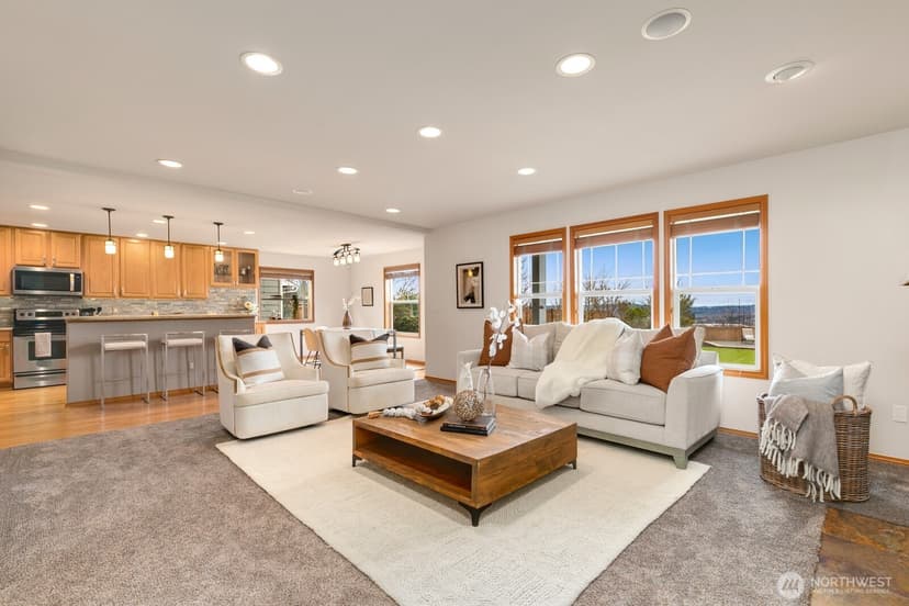 Property photo for 2100 SE 2nd Place, Renton photo 2