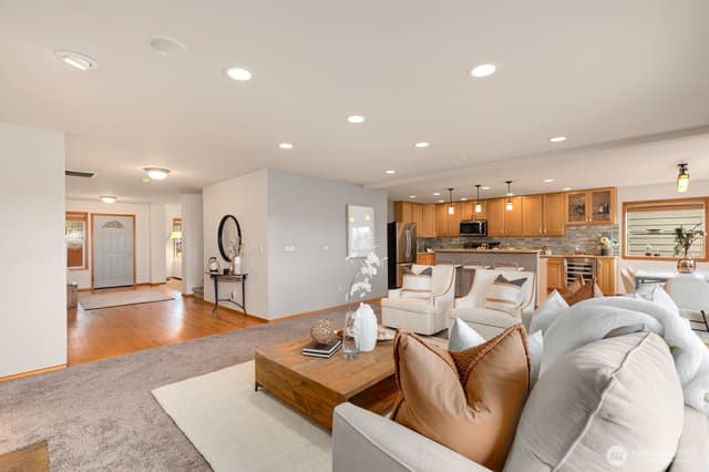 Property photo for 2100 SE 2nd Place, Renton photo 5