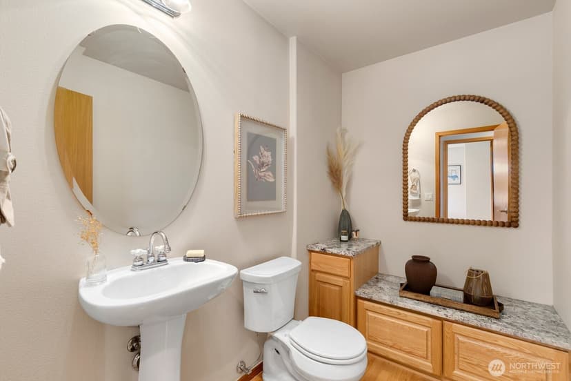 Property photo for 2100 SE 2nd Place, Renton photo 14