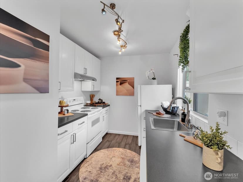 Property photo for 4813 180th Street SW #C202, Lynnwood photo 10
