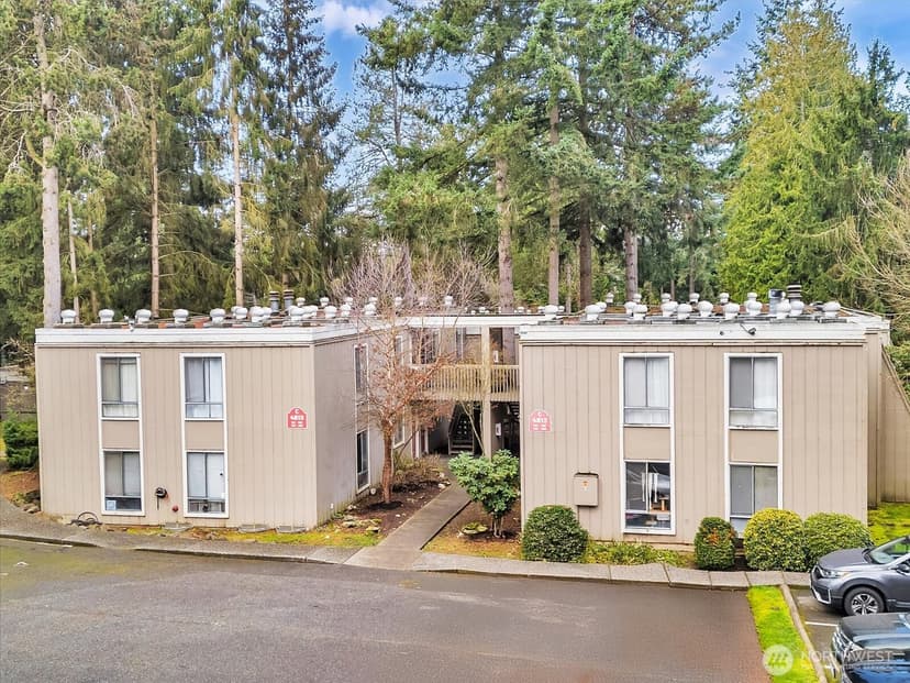 Property photo for 4813 180th Street SW #C202, Lynnwood photo 20