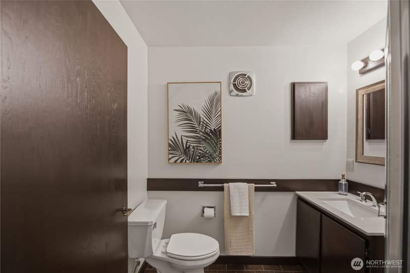 Property photo for 11508 Durland Avenue NE, Seattle photo 26