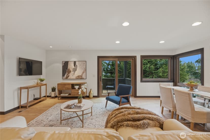 Property photo for 11508 Durland Avenue NE, Seattle photo 14