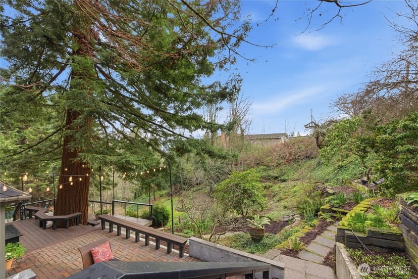 Property photo for 11508 Durland Avenue NE, Seattle photo 34
