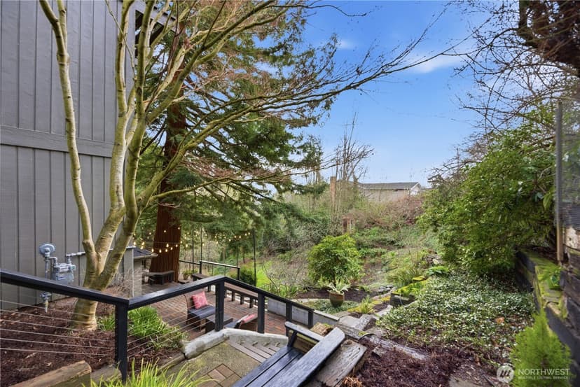 Property photo for 11508 Durland Avenue NE, Seattle photo 37