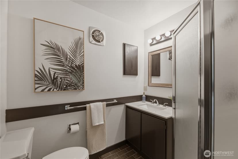 Property photo for 11508 Durland Avenue NE, Seattle photo 27