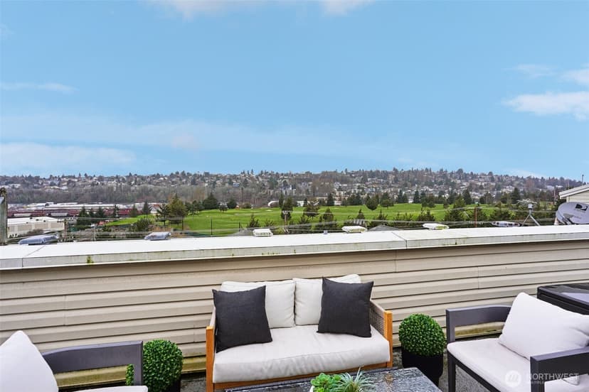 Property photo for 2530 15th Avenue W #603, Seattle photo 21