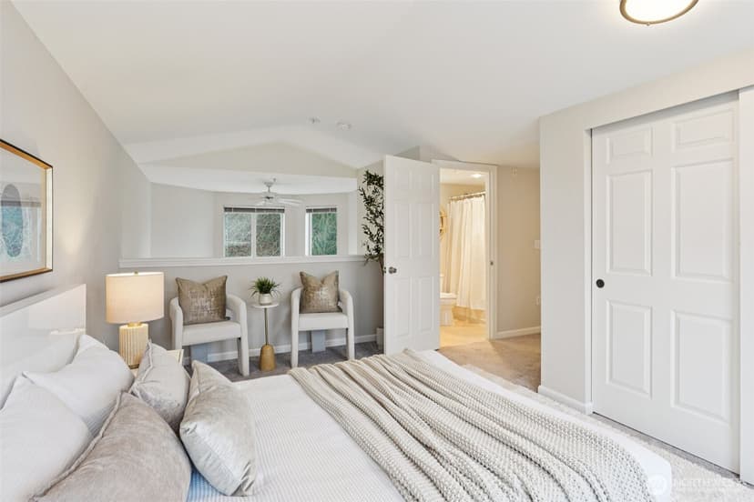 Property photo for 2530 15th Avenue W #603, Seattle photo 16