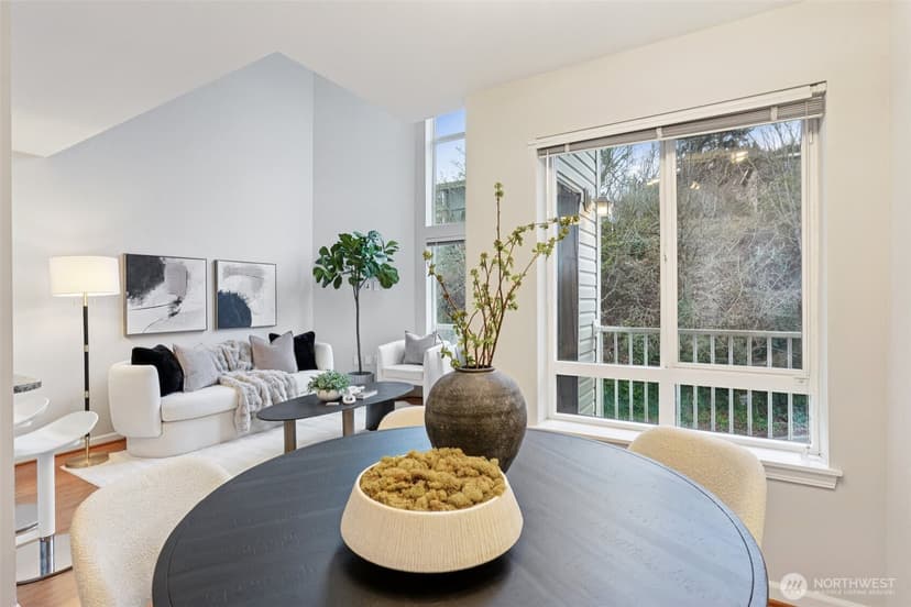 Property photo for 2530 15th Avenue W #603, Seattle photo 6