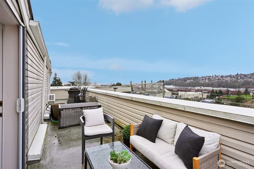 Property photo for 2530 15th Avenue W #603, Seattle photo 20