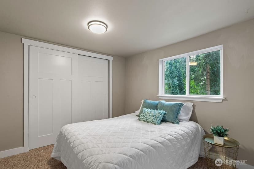 Property photo for 18331 38th Avenue S, SeaTac photo 15