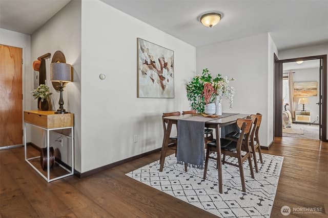 Property photo for 2422 NW 58th Street #202, Seattle photo 5