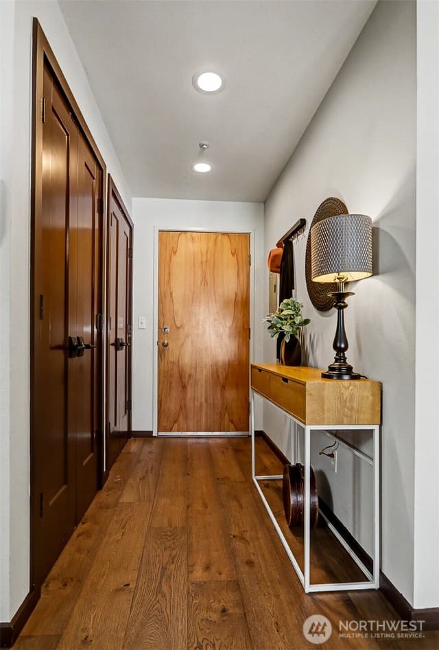 Property photo for 2422 NW 58th Street #202, Seattle photo 4