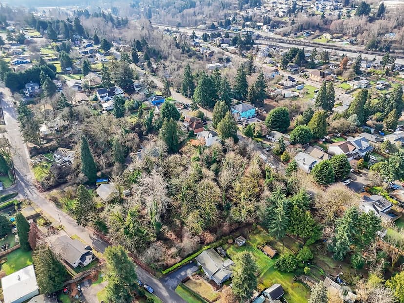 Property photo for 140 XX 56th Avenue S, Tukwila photo 19