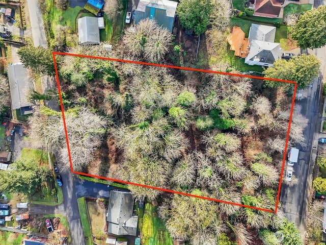 Property photo for 140 XX 56th Avenue S, Tukwila photo 3