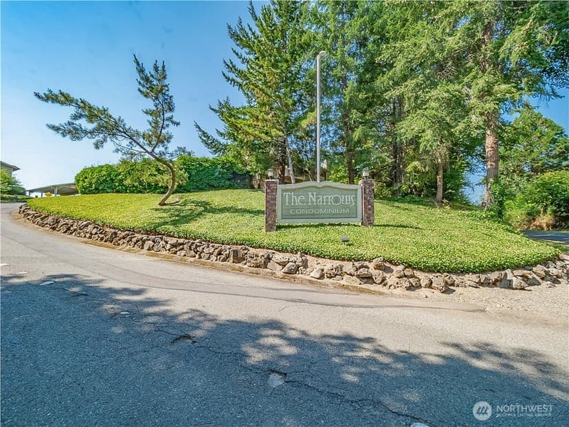 Property photo for 3390 Narrows Lane NE #101, Bremerton photo 29