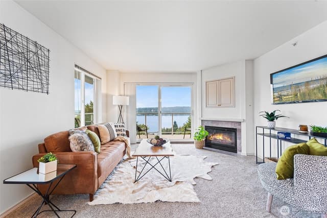 Property photo for 15020 Bothell Way NE #502, Lake Forest Park photo 3