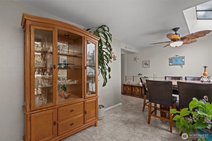 Property photo for 14834 Fremont Avenue N, Shoreline photo 7