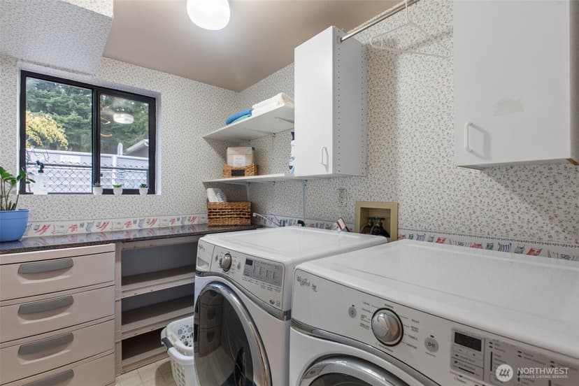 Property photo for 14834 Fremont Avenue N, Shoreline photo 32