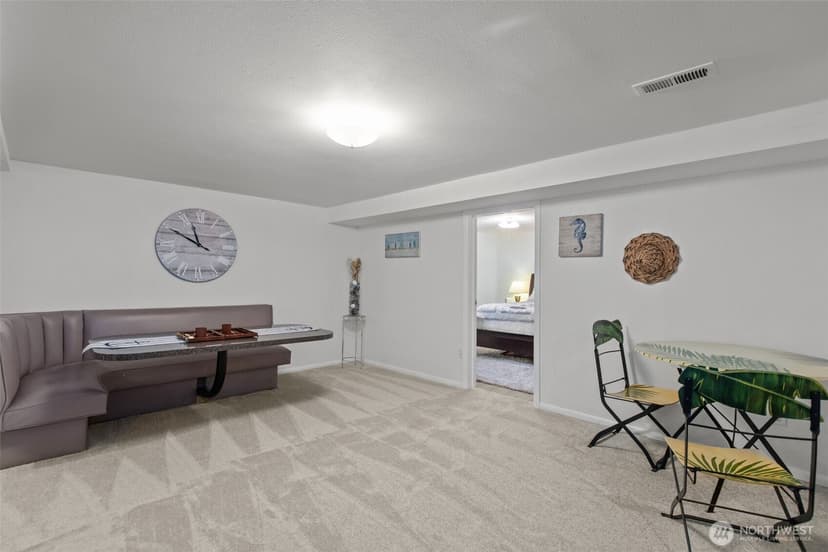 Property photo for 14834 Fremont Avenue N, Shoreline photo 27