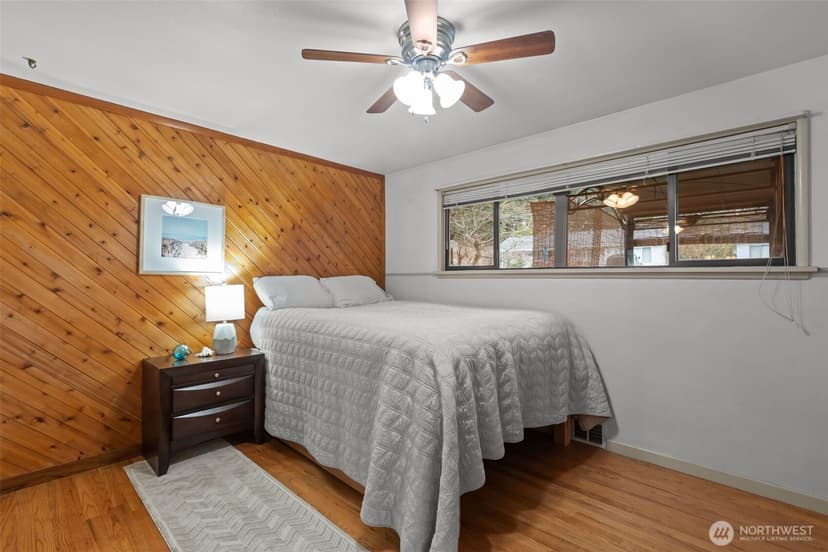 Property photo for 14834 Fremont Avenue N, Shoreline photo 15