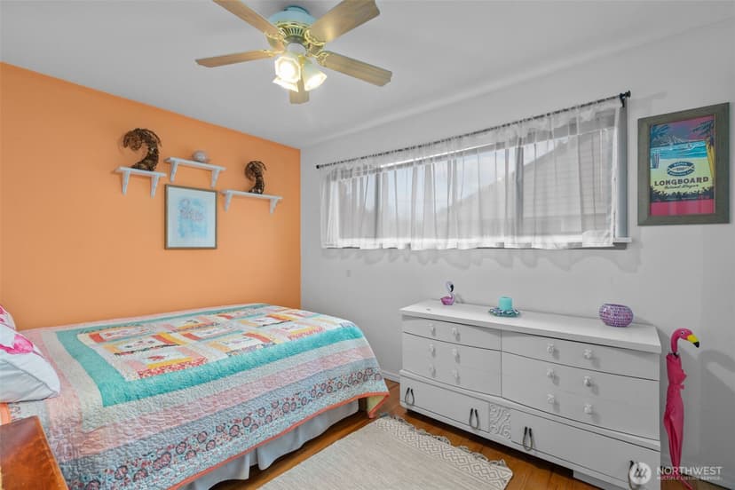 Property photo for 14834 Fremont Avenue N, Shoreline photo 17