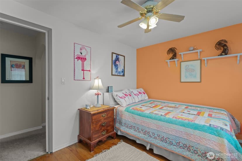 Property photo for 14834 Fremont Avenue N, Shoreline photo 18