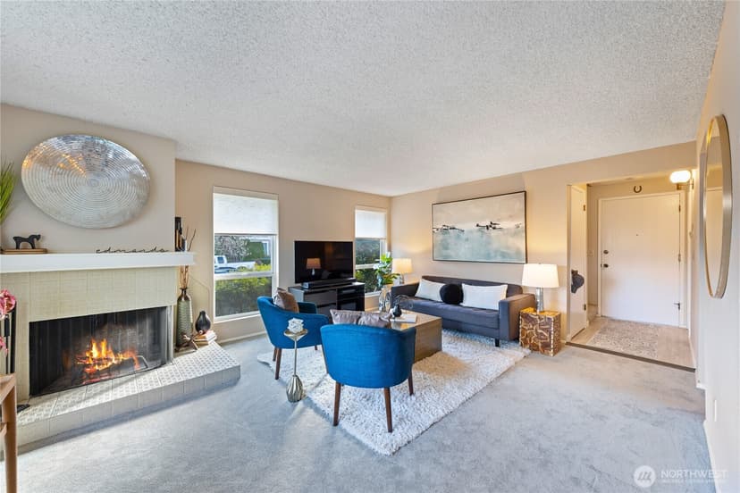 Property photo for 242 4th Avenue S #2, Edmonds photo 5