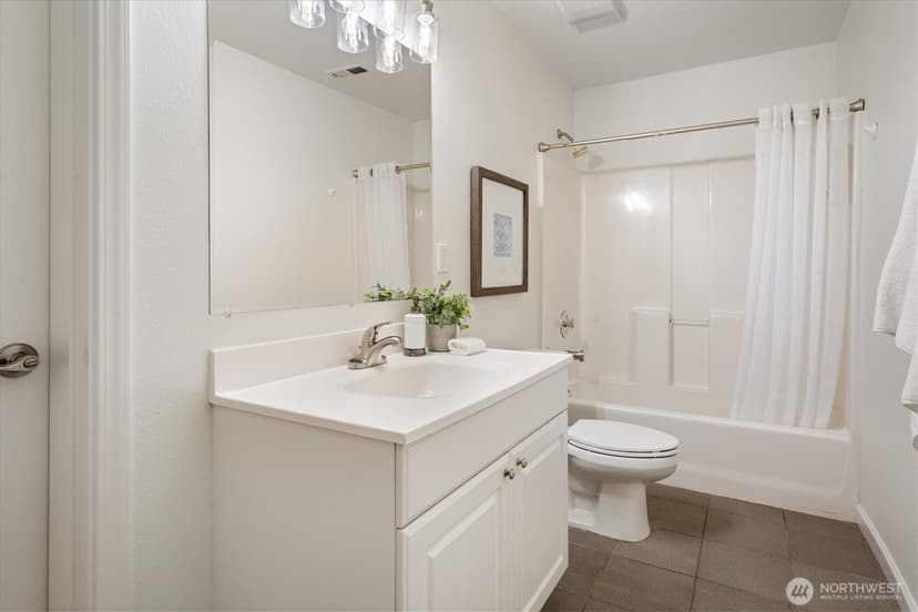 Property photo for 22910 NE 76th Street, Redmond photo 34
