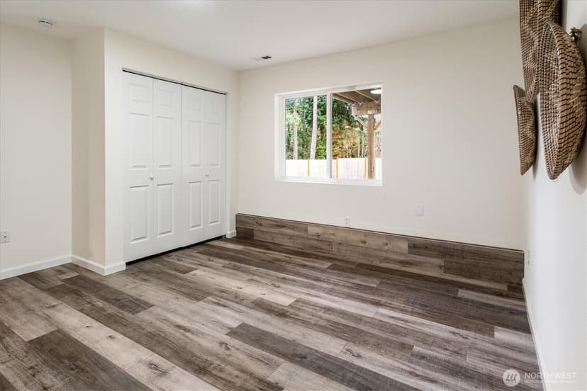 Property photo for 22910 NE 76th Street, Redmond photo 33