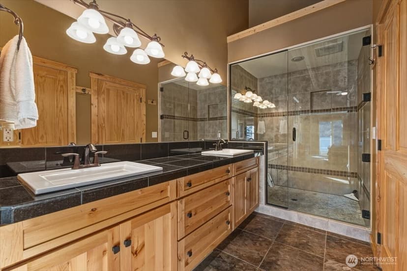 Property photo for 101 Driftwood Lane, Chelan photo 20