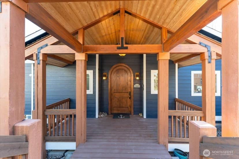 Property photo for 101 Driftwood Lane, Chelan photo 7
