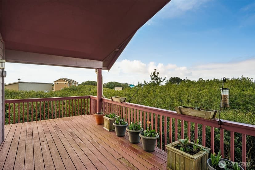 Property photo for 1003 Greenview Avenue, Ocean Shores photo 34