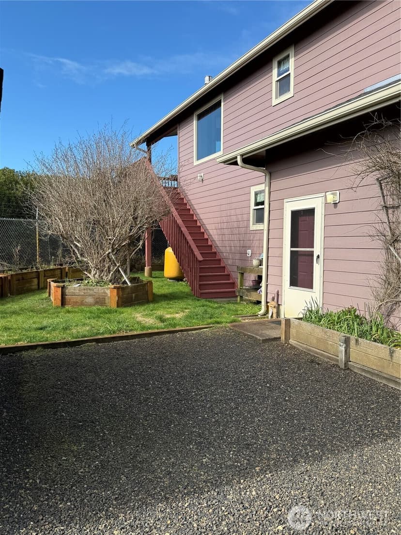 Property photo for 1003 Greenview Avenue, Ocean Shores photo 26