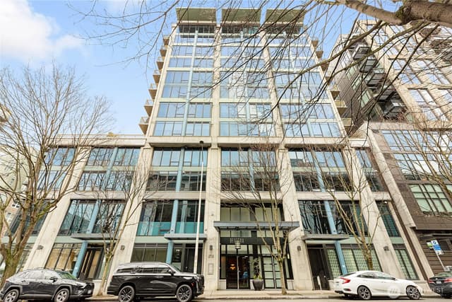Property photo for 2716 Elliot Avenue #800, Seattle