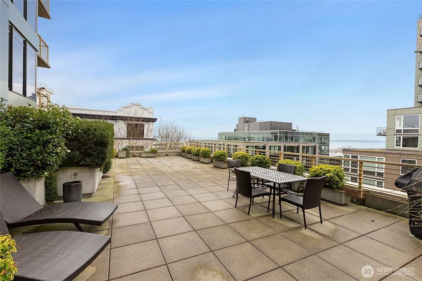 Property photo for 2716 Elliot Avenue #800, Seattle photo 20