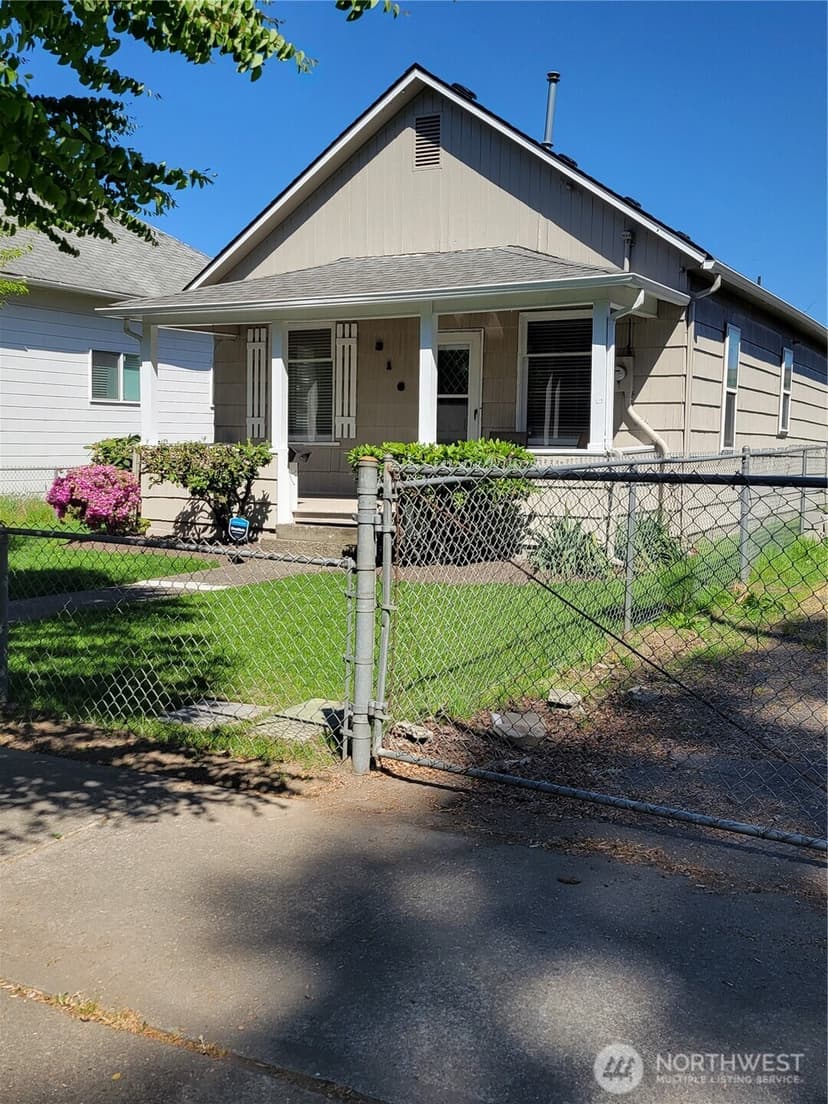 Property photo for 316 S Division Street, Auburn photo 26