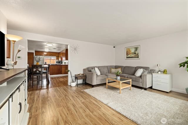 Property photo for 12067 Renton Avenue S, Seattle photo 3