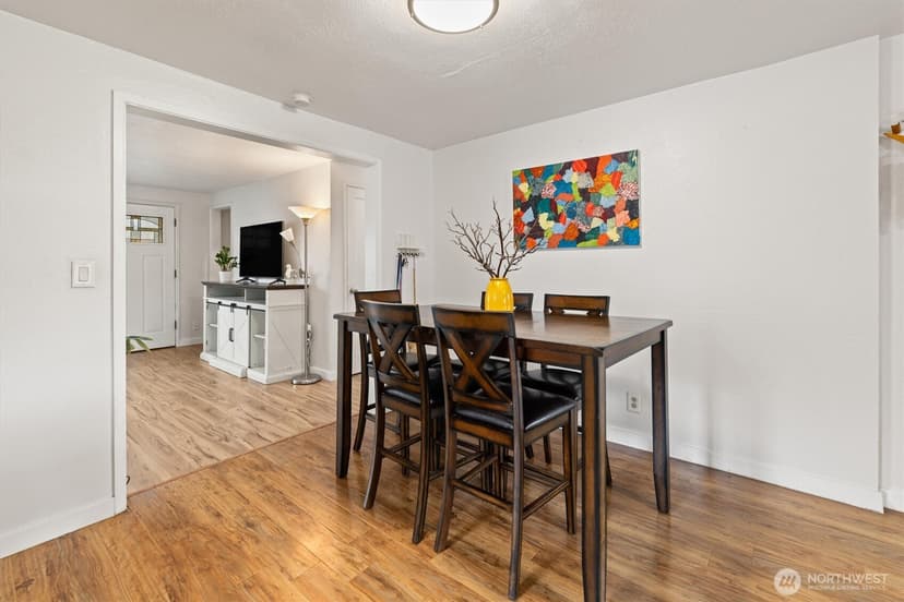 Property photo for 12067 Renton Avenue S, Seattle photo 6